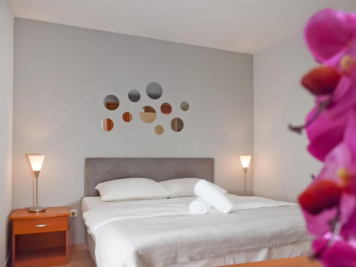 Apartment Matilde Beach Resort-2 โวดีเซ ภายนอก รูปภาพ